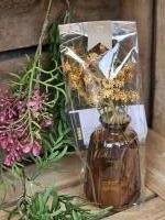 Vaasje met bloem
