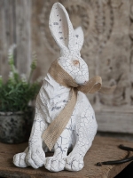 Rustiek Wit Konijnenbeeld met Jute Strik Elegant