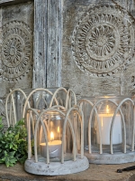 Rustic Light &ndash; Windlicht met Rotan Middel
