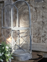 Rustic Tower &ndash; Landelijk Metalen Windlichtlantaarn